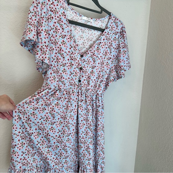 Blue Floral Ruffle Accent Maternity Dress - Picture 7 of 7